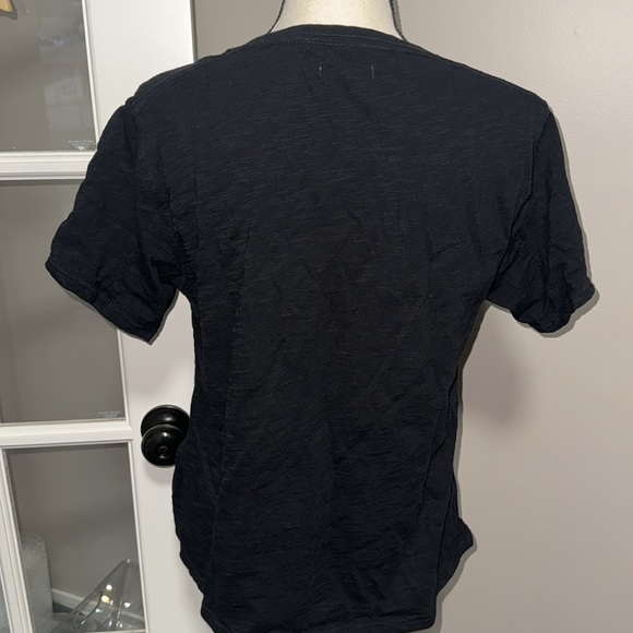 Madewell size xs black short sleeve embroidered pocket tshirt - Picture 3 of 3